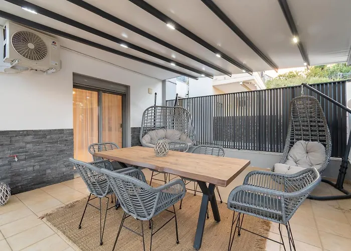 Διαμέρισμα Sithoniars Luxury Ground Floor With Private Garden *