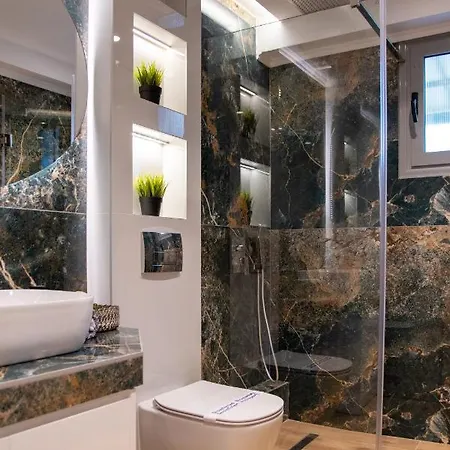 شقة Sithoniars Luxury Ground Floor With Private Garden نيوس مارماراس