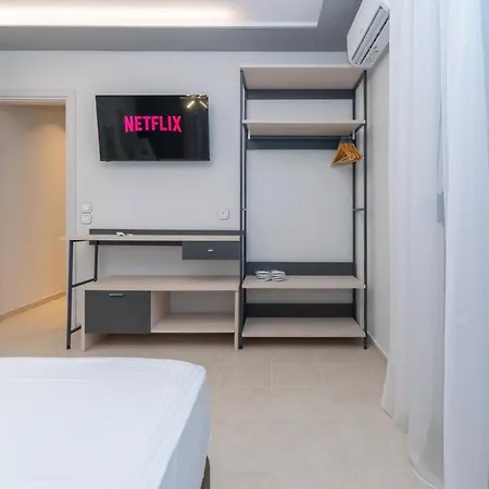 Apartment Sithoniars Luxury Ground Floor With Private Garden Néos Marmarás